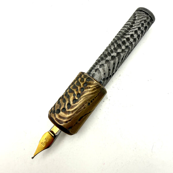 HEAVY HAND NIB HOLDER